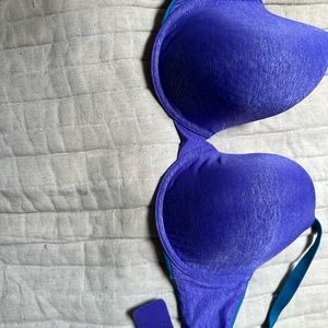 Victoria's Secret 38D bra pretty purple color